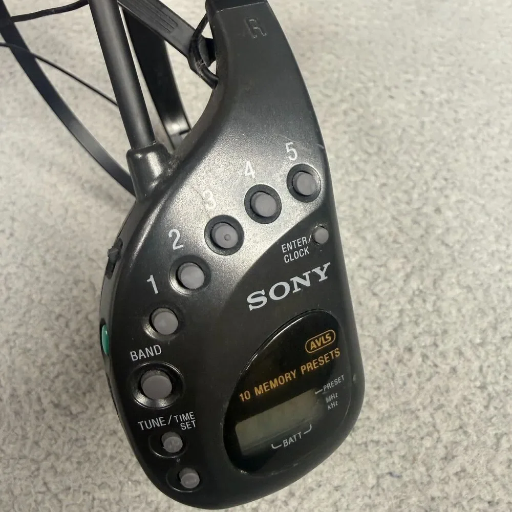 Sony Walkman SRF-HM22 FM AM Radio Headset PLL Synthesized Tested